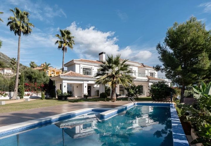 Landejendom i Marbella, Malaga, Marbella - € 4.400.000 | Ref: DRUBS 2032AA - foto 1
