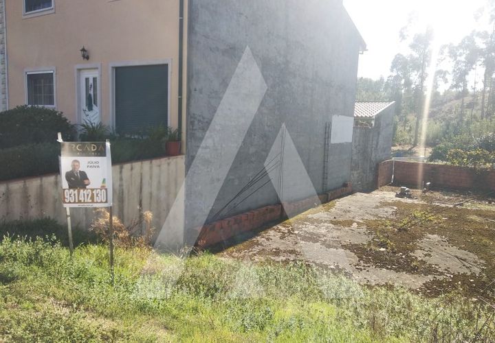 Helårsgrund i Oia, Aveiro, Oia - € 35.000 | Ref: 1080511/22 SJ - foto 1