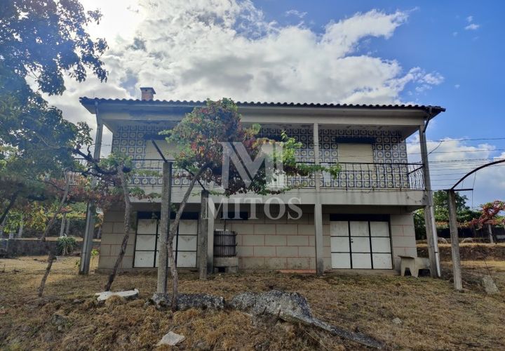 Villa i Arcos de Valdevez, Viana do Castelo, Arcos de Valdevez - € 280.000 | Ref: R849 - foto 1