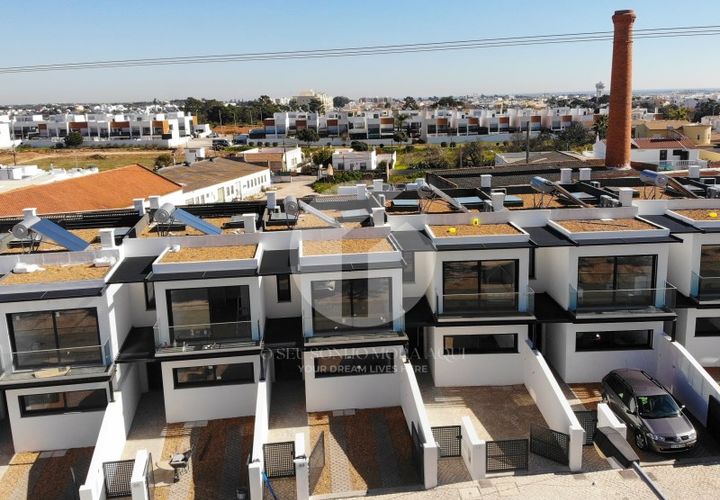 Villa i Quelfes, Faro, Quelfes - € 460.000 | Ref: 360P-1007 - foto 1