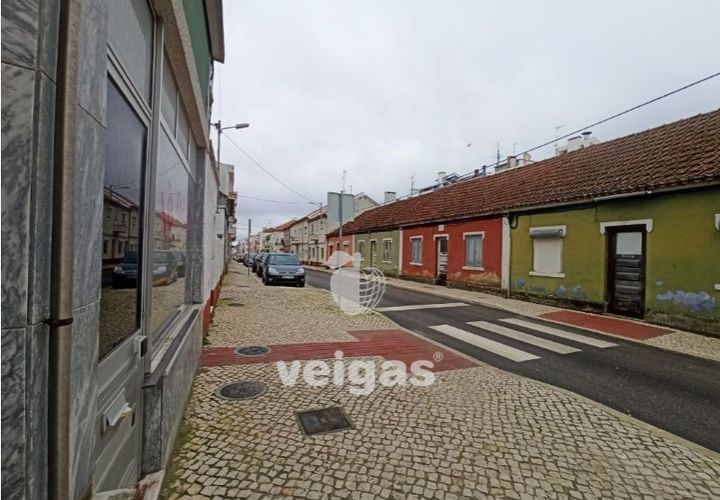 Erhvervsejendom i Santo Onofre e Serra do Bouro, Leiria, Santo Onofre e Serra do Bouro - € 86.000 | Ref: CAL-209404 - foto 1
