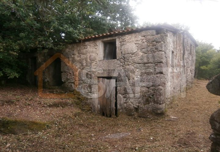 Farm i Braga, Braga, Braga - € 100.000 | Ref: SAFTI:001978 - foto 1