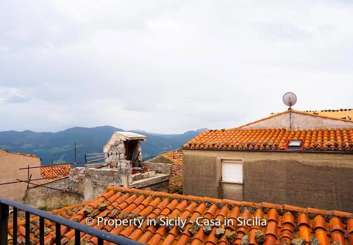 Villa a Pollina, Palermo, Pollina - € 50.000 | Ref: Casa Li Bianchi - Pollina - foto 1