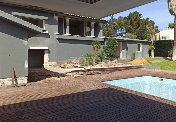 Villa i Cascais, Lisbon, Cascais - € 3.600.000 | Ref: ZMPT552361 - foto 1