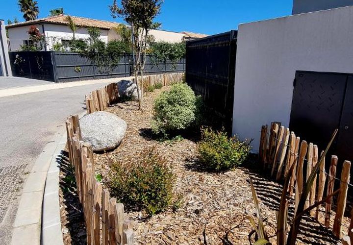 Helårsgrund i Sauvian, Herault, Sauvian - € 94.000 | Ref: 34-MOULIERES - foto 1
