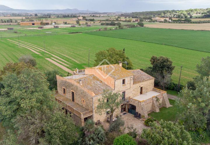 Landejendom i Peratallada, Gerona, Peratallada - € 2.200.000 | Ref: GIR33017 - foto 1