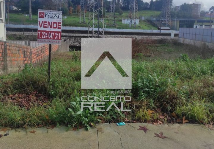 Helårsgrund i Maia, Porto, Maia - € 75.000 | Ref: CR3318 - foto 1
