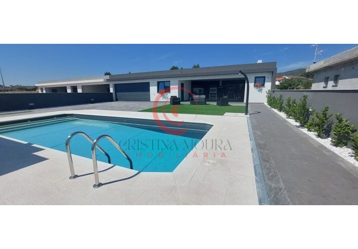 Villa i Chaves, Vila Real, Chaves - € 500.000 | Ref: CM01-0034 - foto 1