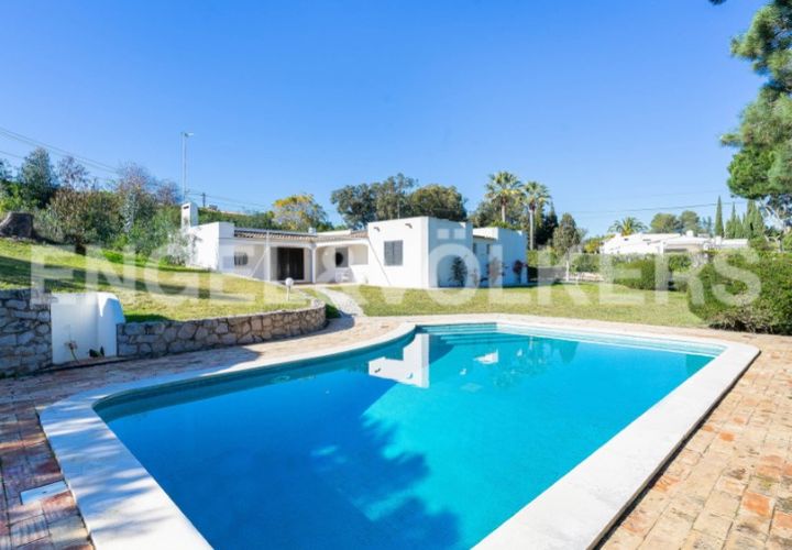 Villa i Albufeira, Faro, Albufeira - € 1.200.000 | Ref: W-02JEA4 - foto 1