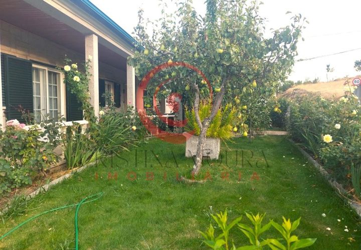 Villa i Travancas e Roriz, Vila Real, Travancas e Roriz - € 210.000 | Ref: CM01-0043 - foto 1