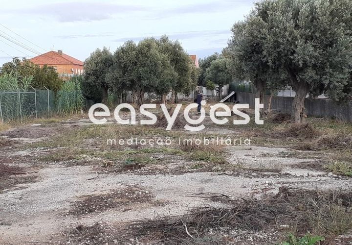 Terra a Alverca do Ribatejo, Lisbon, Alverca do Ribatejo - € 5.424/mes | Ref: ST77675EP - foto 1