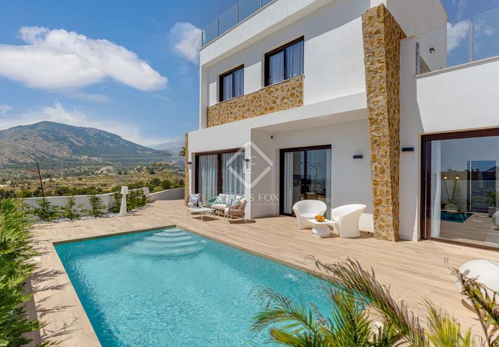 Villa i Finestrat, Alicante, Finestrat - € 540.000 | Ref: ALT38397 - foto 1