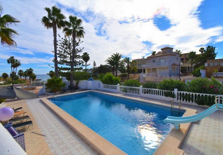 Villa i Playa Flamenca, Alicante, Playa Flamenca - € 3.000.000 | Ref: 9218 - foto 1