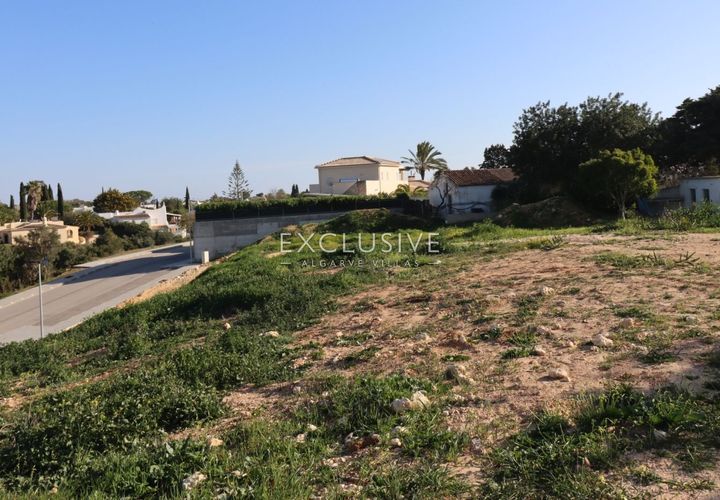 Helårsgrund i Lagoa, Faro, Lagoa - € 750.000 | Ref: EAV-3390 - foto 1