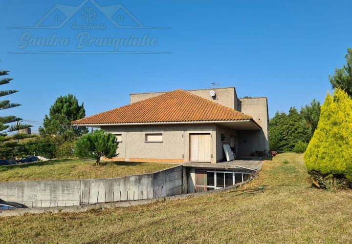 Villa a Alenquer, Lisbon, Alenquer - € 370.000 | Ref: CAS_436 - foto 1