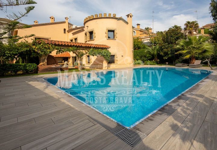 Villa i Lloret De Mar, Gerona, Lloret De Mar - € 2.400.000 | Ref: 312C6 - foto 1