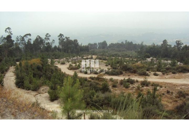Helårsgrund i Amarante, Porto, Amarante - € 200.000 | Ref: MC06445 - foto 1