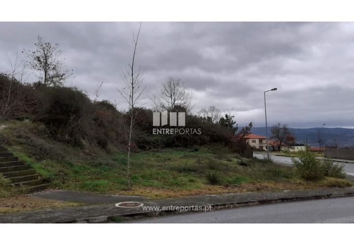 Helårsgrund i Amarante, Porto, Amarante - € 33.000 | Ref: MC08863 - foto 1