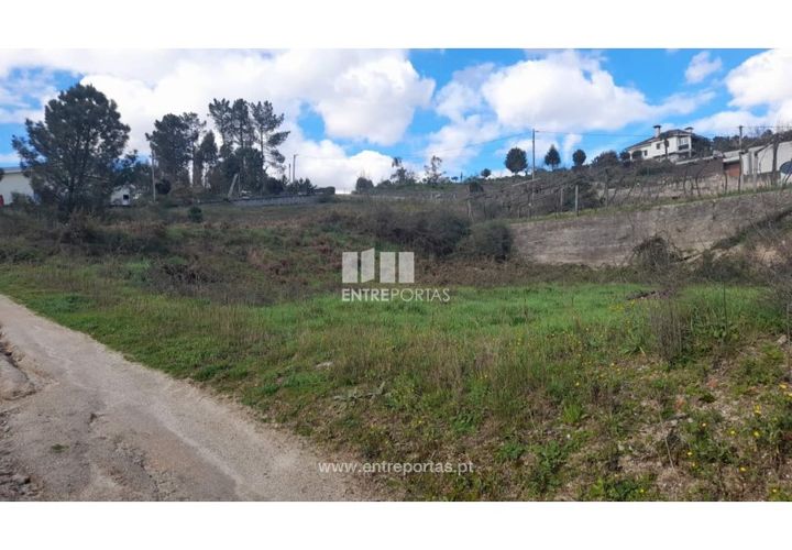 Helårsgrund i Amarante, Porto, Amarante - € 68.500 | Ref: MC09117 - foto 1