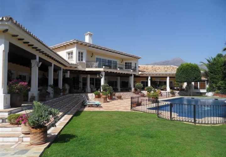 Villa i La Heredia, Malaga, La Heredia - € 7.900.000 | Ref: R326285 - foto 1