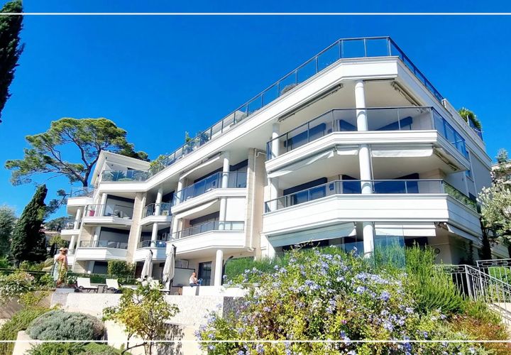 Lejlighed i Grasse, Alpes-Maritimes, Grasse - € 1.900.000 | Ref: MIKBS 2030 - foto 1