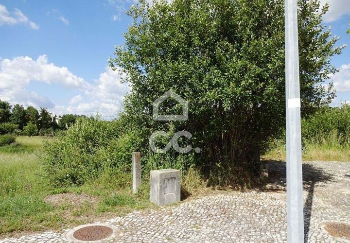 Helårsgrund i Abraveses, Viseu, Abraveses - € 35.000 | Ref: 353/T/01109 - foto 1