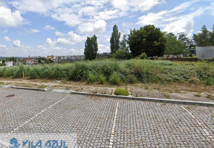 Helårsgrund i Maia, Porto, Maia - € 95.000 | Ref: 12600033 - foto 1