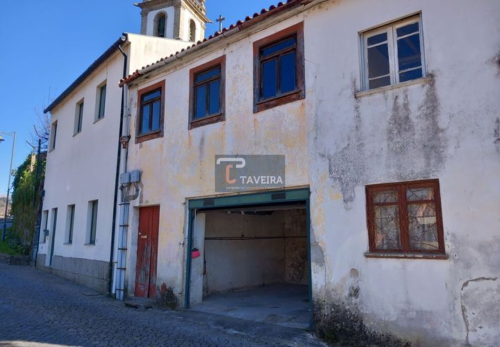 Villa i Arcos de Valdevez, Viana do Castelo, Arcos de Valdevez - € 120.000 | Ref: 2251 - foto 1