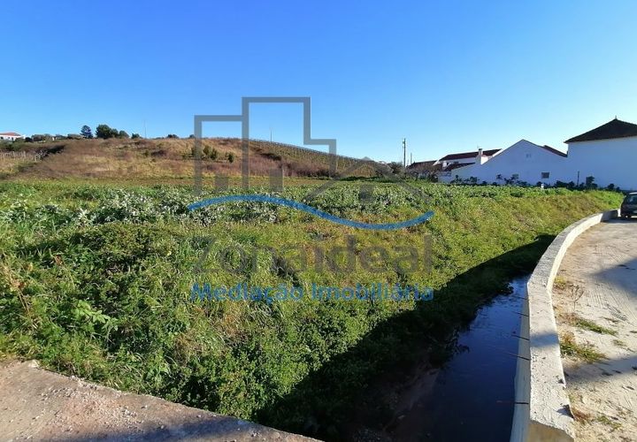 Terra em Alenquer, Lisbon, Alenquer - € 96.000 | Ref: ZI-437 - foto 1