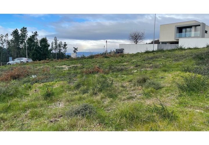 Helårsgrund i Braga, Braga, Braga - € 300.000 | Ref: 017-2884 - foto 1