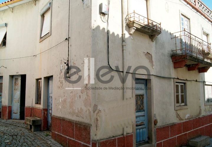 Villa i Escalos de Cima e Lousa, Castelo Branco, Escalos de Cima e Lousa - € 76.000 | Ref: 3637 - foto 1
