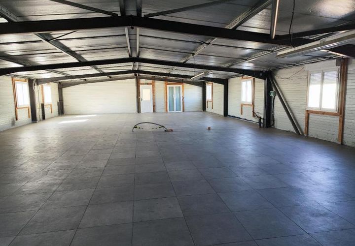 L'establiment comercial a Grenade, Haute-Garonne, Grenade - € 15.060/mes | Ref: GES23360014-148 - foto 1