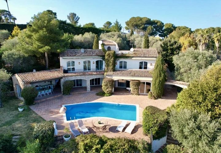 Villa i Vallauris, Alpes-Maritimes, Vallauris - € 3.850.000 | Ref: 8204337 - foto 1