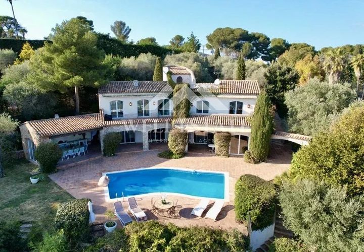 Villa - Vallauris, Alpes-Maritimes, Vallauris - € 3 850 000 | Réf : 8204337 - photo 1