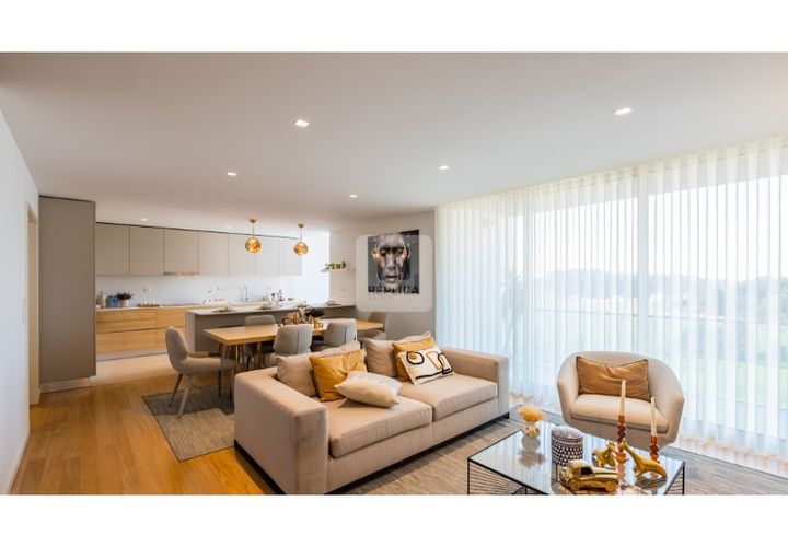 Lejlighed i Maia, Porto, Maia - € 359.280 | Ref: RG2604-FR-RA - foto 1