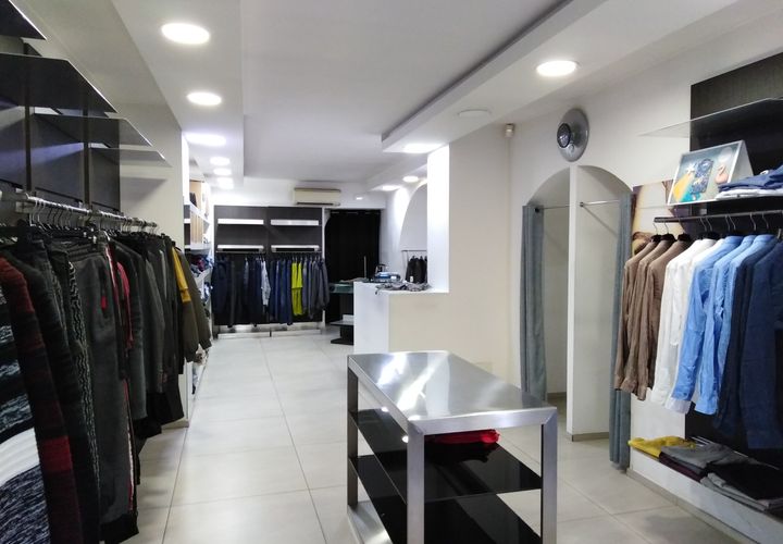 Erhvervsejendom i Ragusa, Ragusa, Ragusa - € 68.000 | Ref: LC040 - foto 1