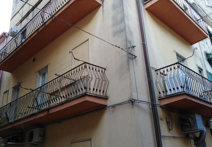 Villa i Ragusa, Ragusa, Ragusa - € 100.000 | Ref: CS021 - foto 1