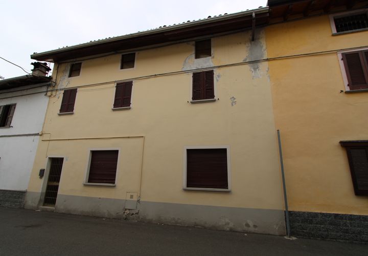 Byhus i Sillavengo, Novara, Sillavengo - € 30.000 | Ref: V003028 - foto 1