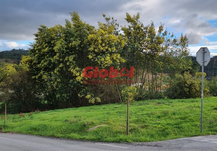 Helårsgrund i Viseu, Viseu, Viseu - € 42.500 | Ref: 189232016 - foto 1