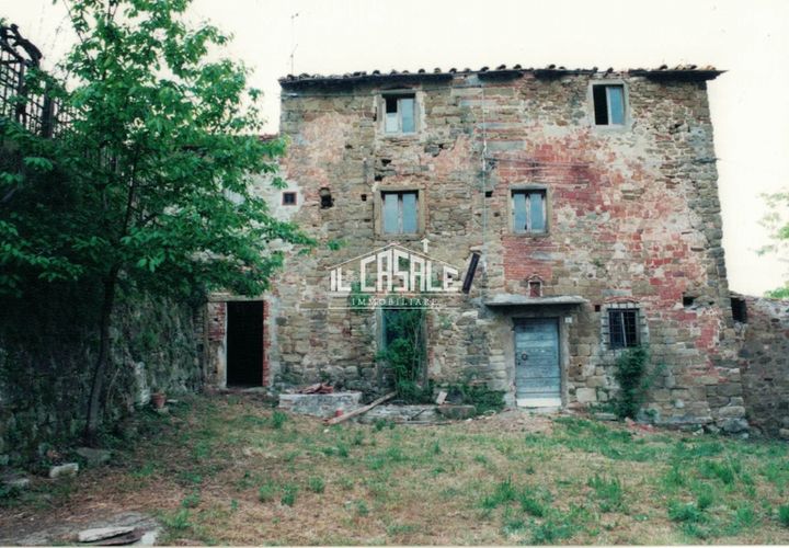Villa a Vicchio, Florence, Vicchio - € 200.000 | Ref: 1616 - foto 1