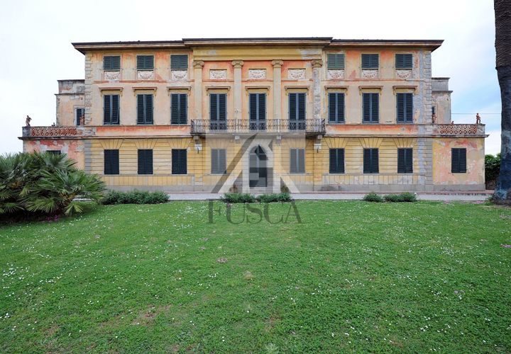 Villa i Capannori, Lucca, Capannori - € 1.800.000 | Ref: 5402 - foto 1