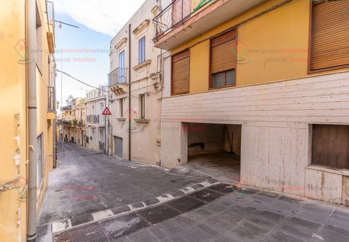 Garage i Melilli, Siracusa, Melilli - € 45.000 | Ref: UF1001 - foto 1