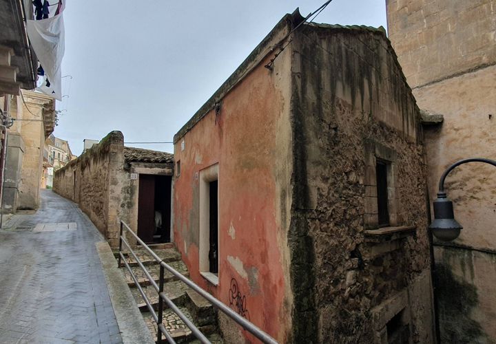 Villa i Modica, Ragusa, Modica - € 25.000 | Ref: 11155 - foto 1