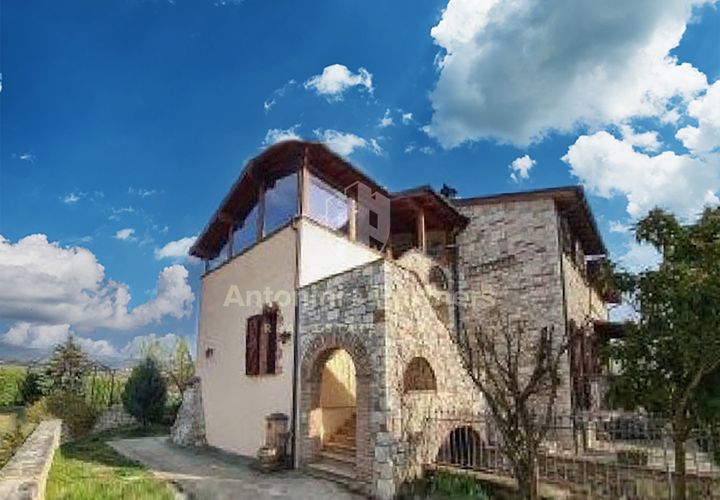 Villa i Todi, Perugia, Todi - € 390.000 | Ref: 56121 - foto 1
