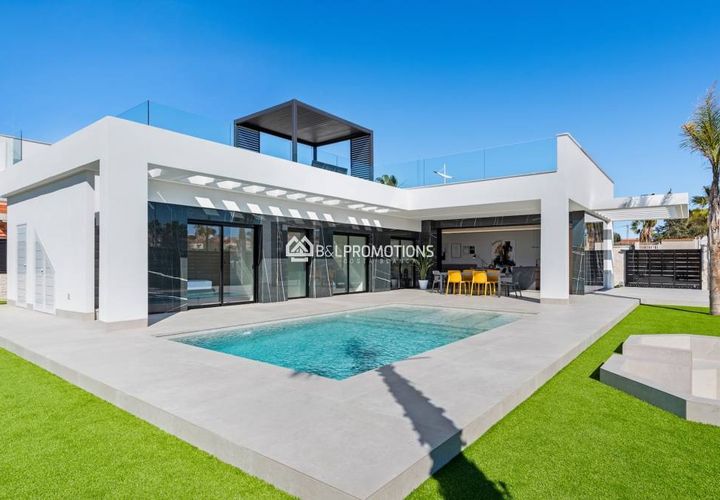 Villa i Alicante, Alicante, Alicante - € 670.000 | Ref: V544 - foto 1