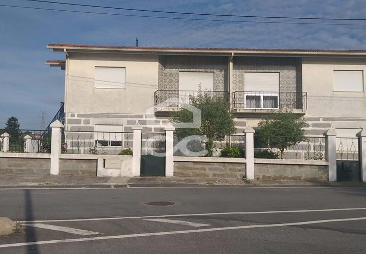 Villa i Serzedelo, Braga, Serzedelo - € 480.000 | Ref: 356/M/00307 - foto 1