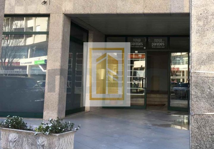 Erhvervsejendom i Paredes, Porto, Paredes - € 48.000 | Ref: 601 - foto 1