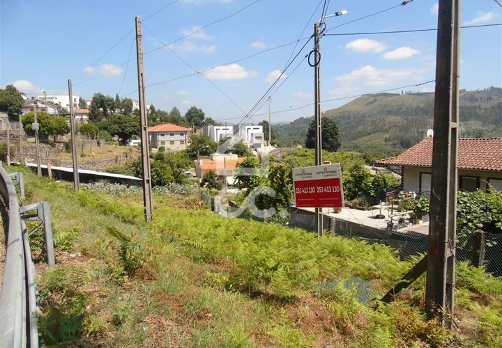Helårsgrund i Guimaraes, Braga, Guimaraes - € 67.000 | Ref: 336/T/00653 - foto 1
