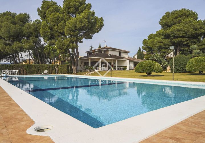 Villa en El Vendrell, Tarragona, El Vendrell - € 1.280.000 | Ref: VIL26249 - photo 1