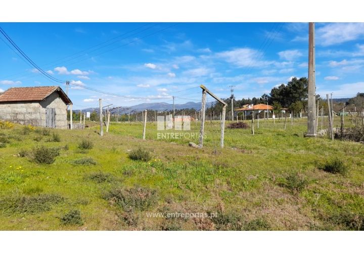 Helårsgrund i Amarante, Porto, Amarante - € 85.000 | Ref: MC09483 - foto 1